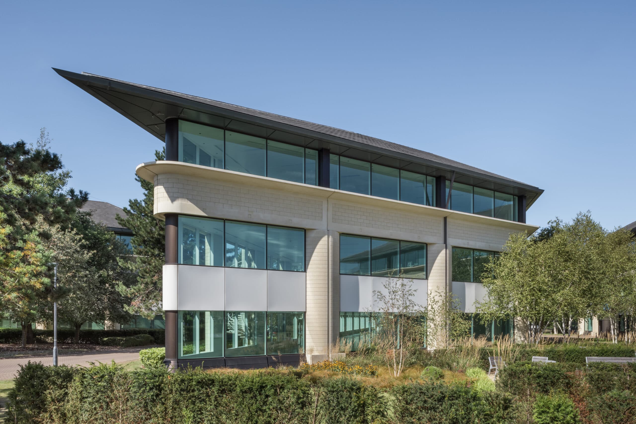 Building 1220 at Arlington Park