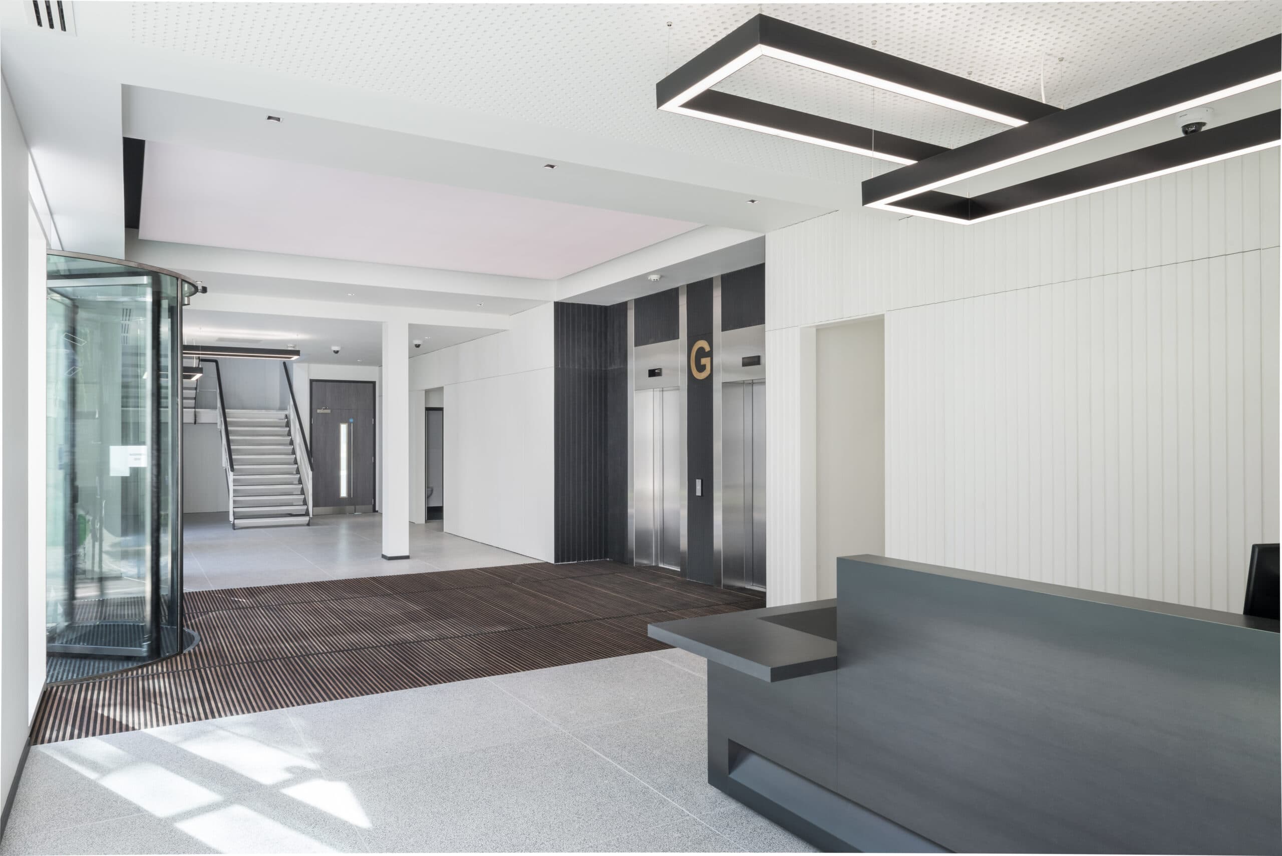 Building 1220 workspace at Arlington Park
